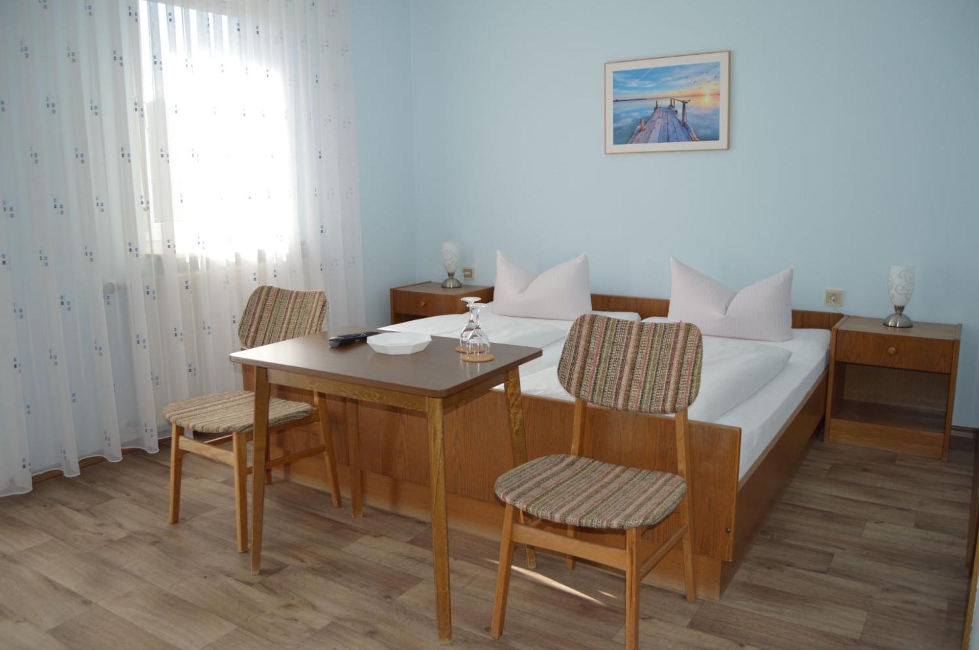 Gasthof-Pension Fraenkische Schweiz Obertrubach Екстер'єр фото